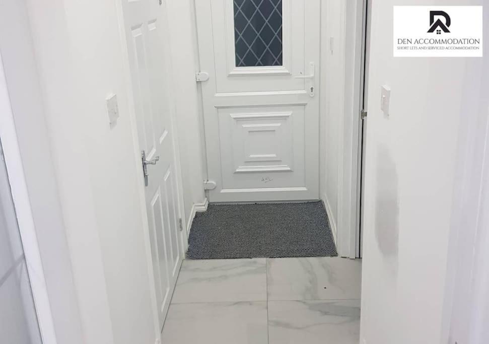 Den Accommodation & Short Lets Greenwich London - 3 Bed House Exterior photo